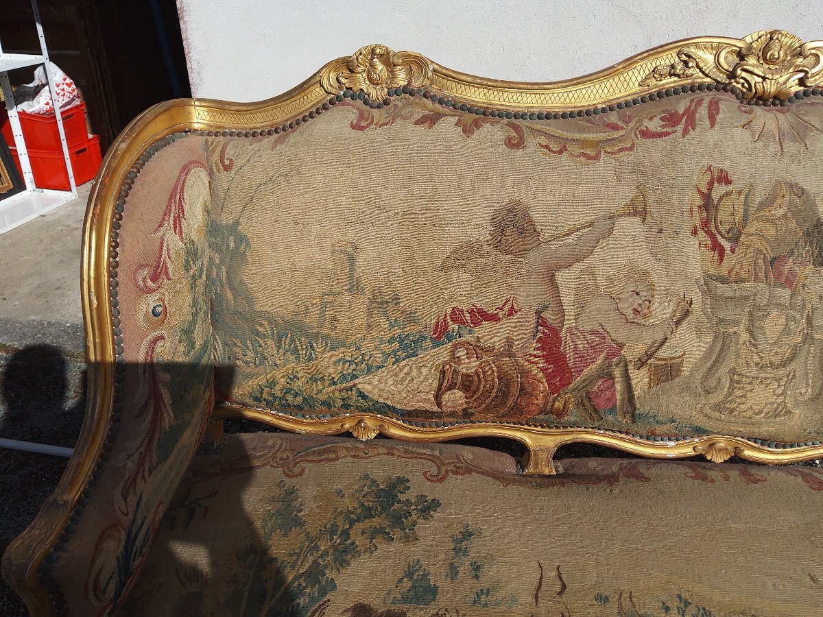 canapé d époque louis XV en bois doré garniture d'époque atelier des gobelins -photo-2